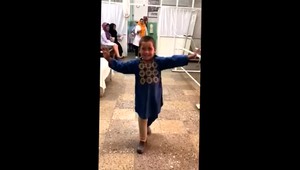 VIDEO: Päťročný chlapec dostal protézu na nohu. Jeho reakcia dojíma celý svet