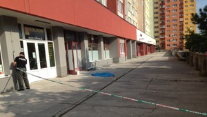 V Petržalke vyskočila z okna žena (†65)