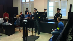 Mladíkovi (19) za dvojnásobnú vraždu hrozí doživotie