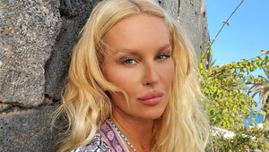 Nestarne alebo je za jej vzhľadom výdatná dávka retuše? Simona Krainová opäť pobavila Instagram!