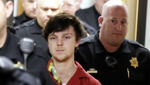 Zabil štyroch ľudí a ďalších deväť zranil. Vďaka diagnóze "chroba z blahobytu" sa vyhol 20-ročnému väzeniu