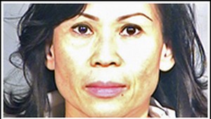 Manželovi hodila penis do drvičky na odpad!