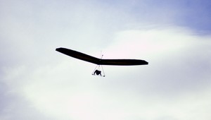 Pašeráci z neba. Nad slovensko-ukrajinskou hranicou lietajú rogalá