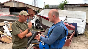 TV JOJ na Ukrajine: Chceli zo zatopených oblastí evakuovať uviaznuté zvieratá, ocitli sa pod ruskou paľbou