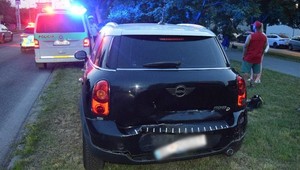 Vodič s takmer štyrmi promile narazil do auta s dvomi deťmi