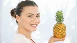 Žena jedla ANANÁS celý týždeň: Prekvapí vás, ako sa jej zmenilo telo aj pleť!