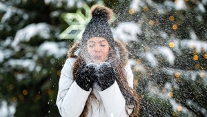 Predpoveď počasia na sviatočné dni: Budú Vianoce na ľade alebo na blate ?