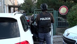 Vyšetrovateľa zo skupiny tzv. čurillovcov obvinili zo zneužívania právomoci