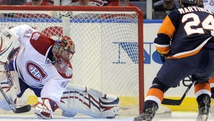 Halák proti Islanders s prvým shutoutom v sezóne