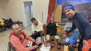 Neuveriteľný výkon: Ultramaratónista prebehol trasu z Atén do Sparty a späť ako prvý Slovák