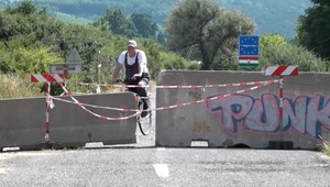 Vláda ustúpi pendlerom: Postupne spriechodnia všetky uzavreté priechody