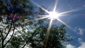 Počasie ukazuje už naplno svoju slnečnú tvár. Teploty prekročia 30°C