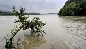 Meteorológovia vydali výstrahu pred povodňami, platí pre tento kraj