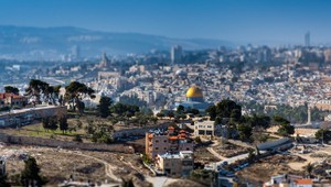 Do areálu Jozefovej hrobky vstúpili desiatky Židov, vojaci ich odtiahli