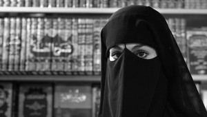 Najvyšší súd Indie pozastavil kontrovernú prax moslimov s rozvodom