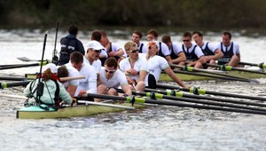 V tradičnom súboji osemveslíc na Temži dominoval Oxford