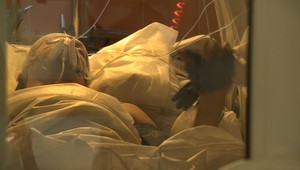 Roman (32) si myslel, že má chrípku. Budúci otec skončil na umelej pľúcnej ventilácii