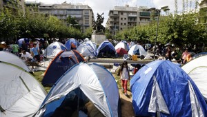 V centre Atén sa zhromažďujú najmä chudobní Afganci