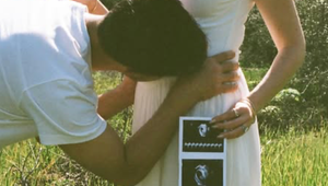 Radostné správy zo šoubiznisu: Fešný herec bude otcom!