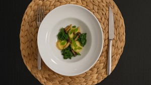 Ravioly plnené ricottou a piniovými orieškami