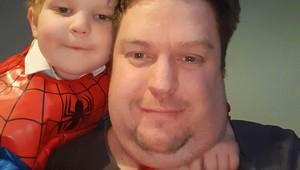 Obézny otec prešiel brutálnou premenou: Nebudete veriť, že ten sexi fešák je naozaj ON!