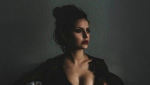 FOTO matky, ktorá dojčí 4-ročného syna pobúrilo ľudí: Dôvod vás prekvapí