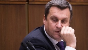 Rezort práce kritizuje návrh SNS: Minimálny dôchodok sa nemôže zvyšovať podľa rastu minimálnej mzdy