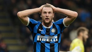 Škriniar je podľa talianskych médií pozitívny na koronavírus, reprezentácii by tak chýbal