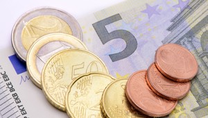 Minimálny plat sa od nového roka znova zvýši