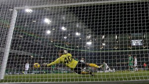 Frajer? Nie! Po vlastnom góle pätičkou riadny koreň...