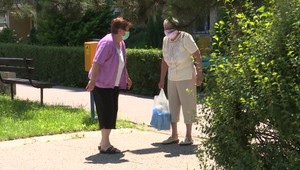 Koniec krátenia príspevkov pre opatrovateľov. Iná časť sa výrazne obmedzí