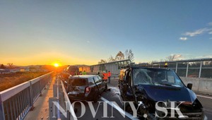 Nehoda na R1: Zásah vrtuľníka potrebovala ťažko zranená žena