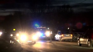 Nehoda na frekventovanej ceste skomplikovala dopravu. Chodca (59) zrazilo auto