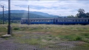 Štáb TV JOJ na Ukrajine: Tri ruské rakety dopadli iba pár desiatok kilometrov od našich hraníc. Smerovali na Ľvov