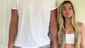 Ľudia ju kritizujú za výber frajera, vraj pri ňom vyzerá ako dieťa: Videli ste už takýto pár?