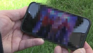 Brusel preveruje pornografické weby pre nedostatočnú ochranu detí