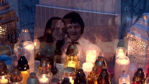 Dosť bolo Fica. Dav búchal na ťažkú železnú bránu Úradu vlády