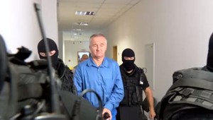 Masár ostáva vo väzení. Bráni sa výrokmi, že okrádal len bohatých