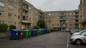 Matka odložila novorodenca do kontajnera. Hrozí jej 20 rokov väzenia
