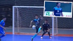 Nevídaná pätičková ekvilibristika! Ďalší futsalový gól, ktorý naisto očarí!