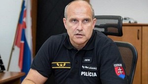 Lipšic o údajných Kočnerových SMS: Na Slovensku pôsobila a pôsobí zločinecká skupina. Lučanský odmieta, že by boli o ňom