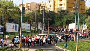 Učitelia v uliciach. Chcú zvýšiť plat i viac peňazí do školstva