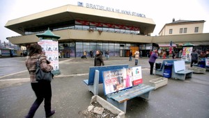 Bratislava bude krajšia. Priestor pred Hlavnou stanicou obnovia