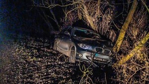 Polícia cez sviatky riešila neplnoletých vodičov: 12-ročný chlapec mieril do Rožňavy, 15-ročný havaroval