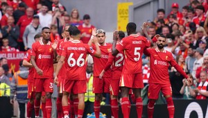 Liverpool zvíťazil nad Bournemouthom 3:0 a je na čele Premier League
