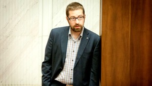 NAŽIVO tlačová beseda Richarda Sulíka a odchádzajúceho člena Martina Poliačika