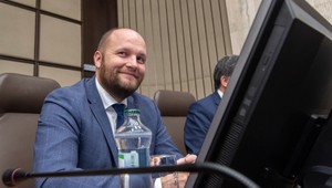 Heger skončil ako predseda Demokratov, je možné, že ho vystrieda Jaro Naď