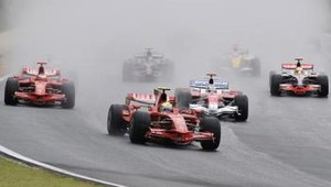F1: Za posledné preteky sezóny dvojnásobný počet bodov
