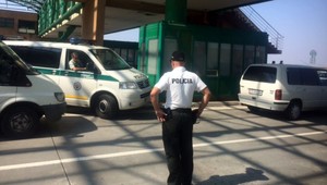 Na našich hraniciach zadržali ďalšie dodávky s migrantmi