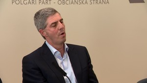 V koalícii majú tichú domácnosť. Lídri sa zatiaľ nestretli, schôdza sa ale blíži